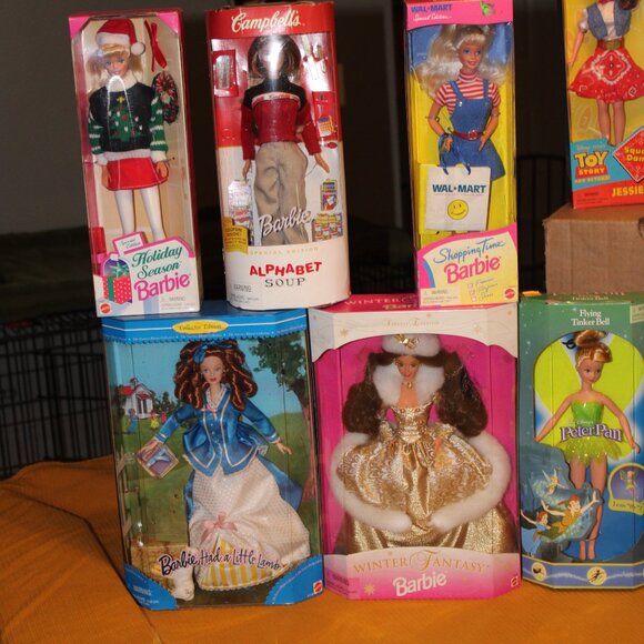🎁 Vintage Barbie Mystery Box – 1 NIB Doll from 1989–2013 🎀 - Picture 3 of 16